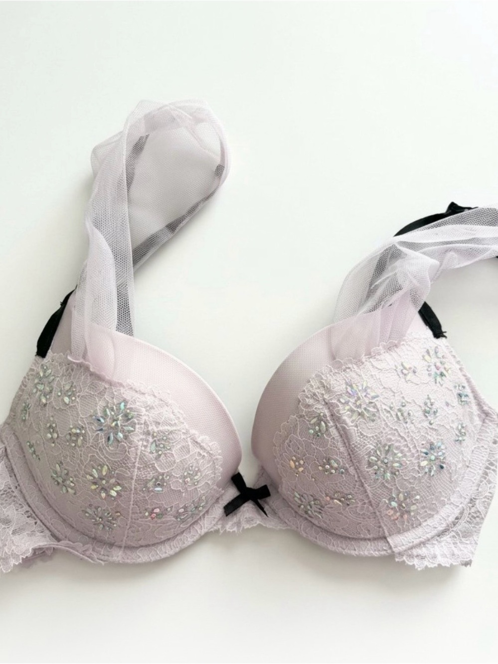 Like new Victoria Secret Dream Angel Bra